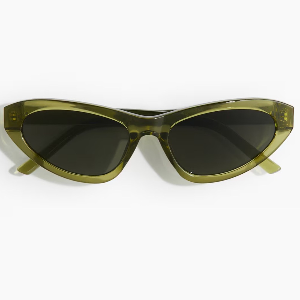 GREEN CAT EYE SUNGLASSES